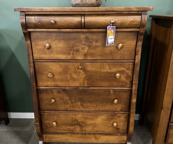 Old Classic Sleigh Chest